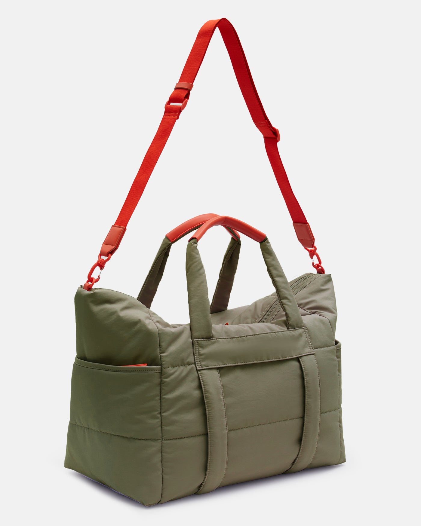 TRAVEL BAG