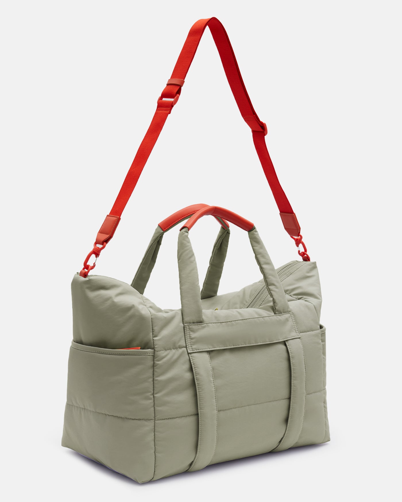 TRAVEL BAG