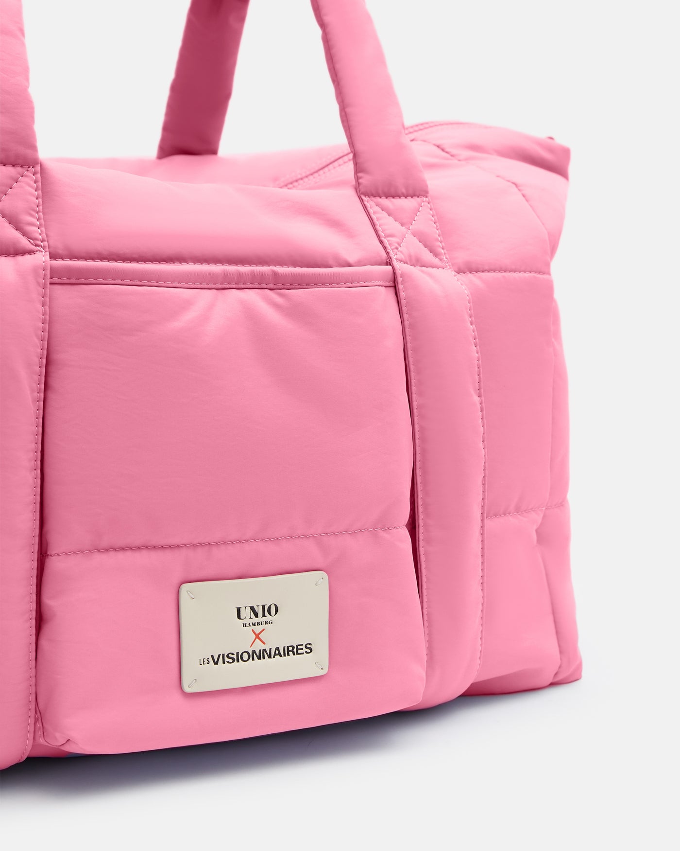 TRAVEL BAG